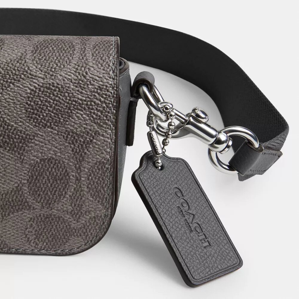 Torba listonoszka z klapką z Signature Canvas