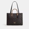 Torba Maggie z Signature Canvas w blokowe wzory