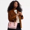 Torba Mollie Shopper 25 w Signature Canvas z Zawieszkami