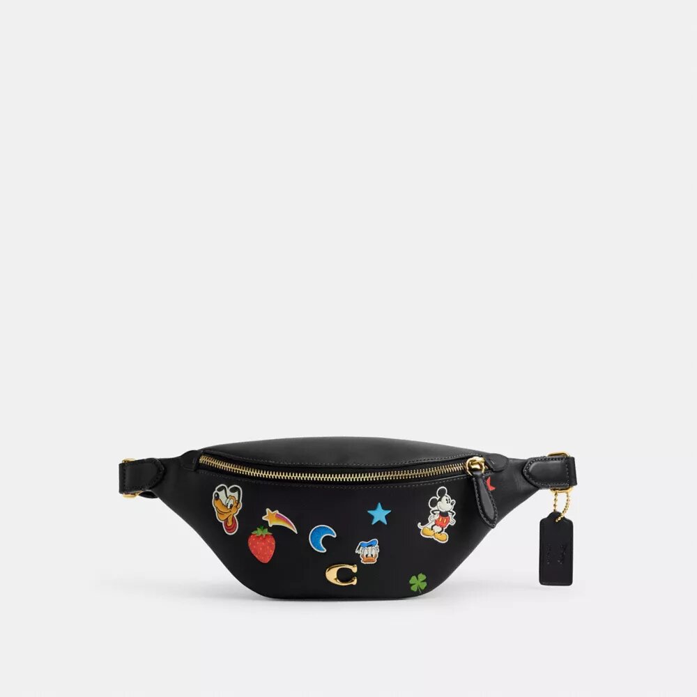 Torba na pasek Disney X Coach Charter 7 z nadrukiem naklejek