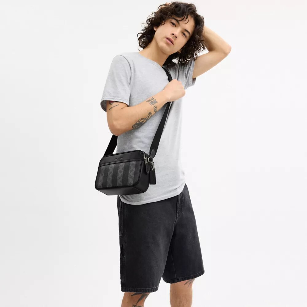 Torba na ramię Graham z Signature Canvas w paski