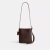 Torba typu bucket Bleecker 21 z Signature Canvas