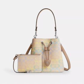 Torba typu bucket Rowan z Signature Canvas Rainbow