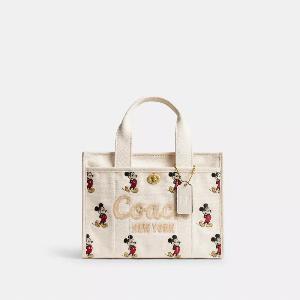 Torba typu cargo Disney X Coach 26 z Myszką Miki, wykonana z płótna bawełnianego pochodzącego z upraw regeneracyjnych