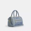 Torba typu satchel Rowan z postarzanego dżinsu z zawieszkami