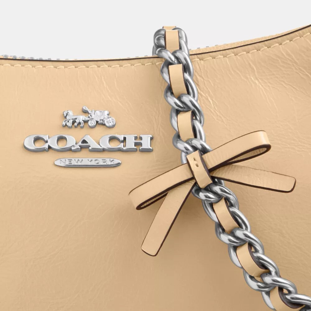 Torebka crossbody Teri Mini z kokardkami