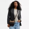 Torebka crossbody Teri Mini z Signature Canvas w stylu ombre