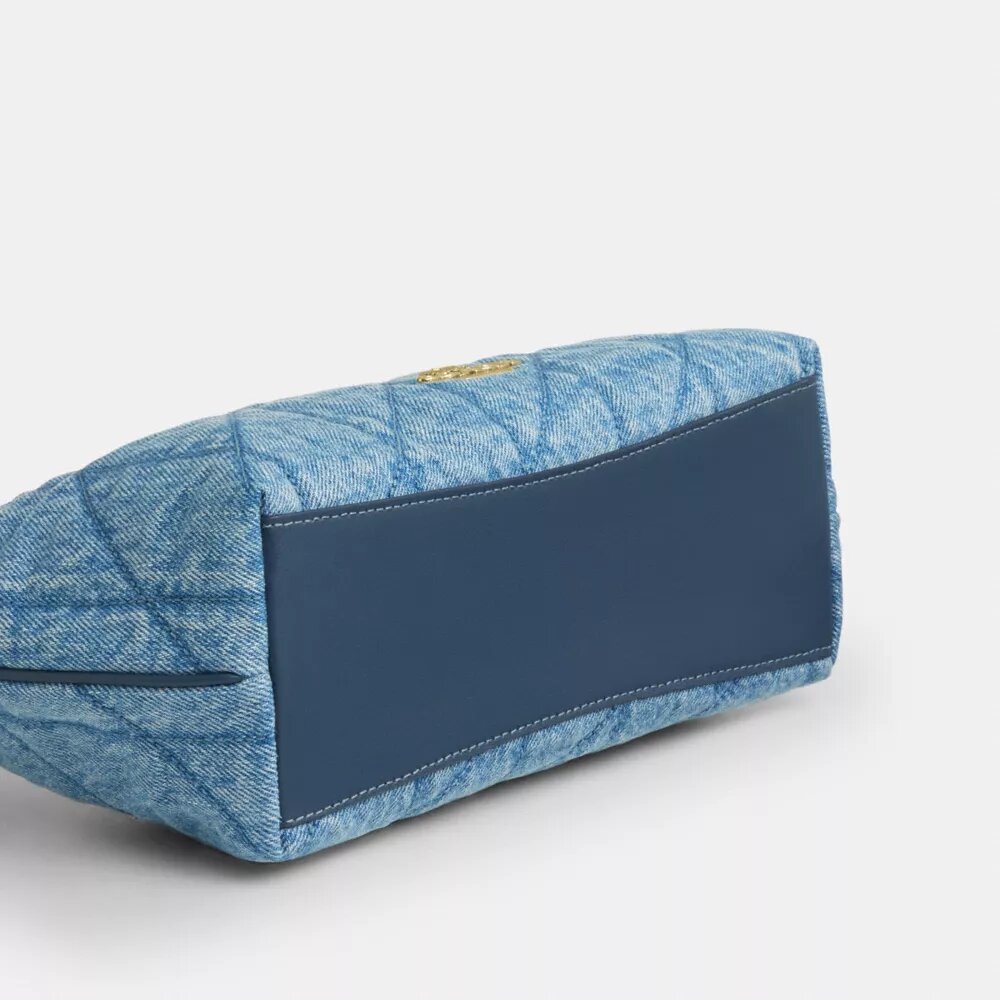Torebki na ramię Caitlin z pikowaniem