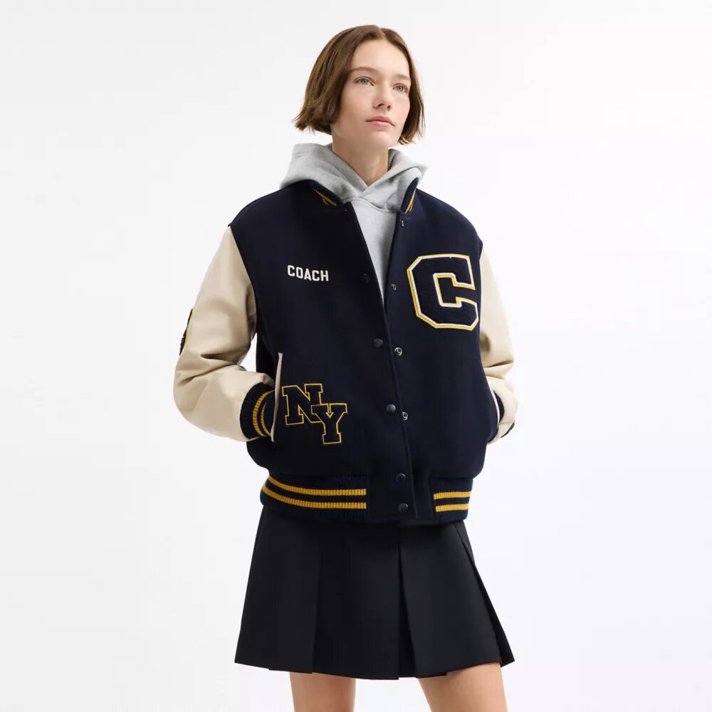Wełniana kurtka typu varsity