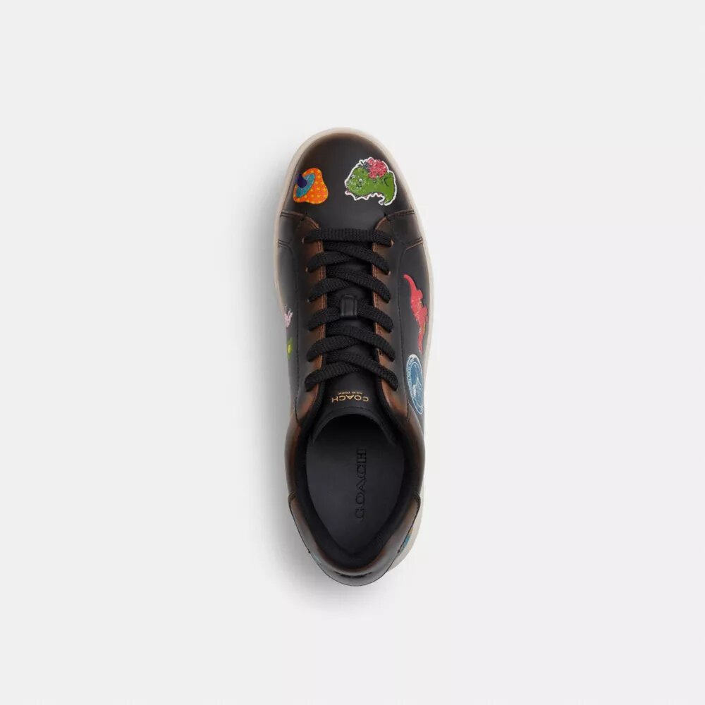 Wysokie sneakersy Rexy z serii High Line z nadrukiem naklejek z okazji 10. urodzin